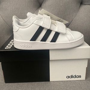 Brand New In Box with Tags Adidas Grand Court